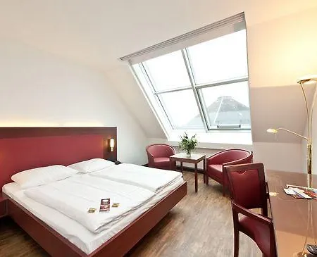 Imperial Hotel 4*
