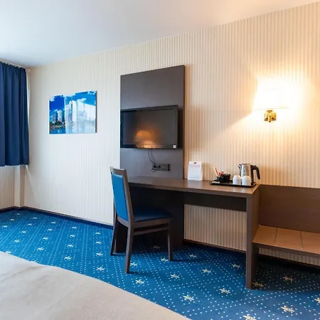 Imperial 4*