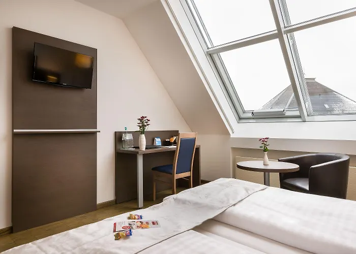 Garner Frankfurt - Palmengarten By Ihg מלון