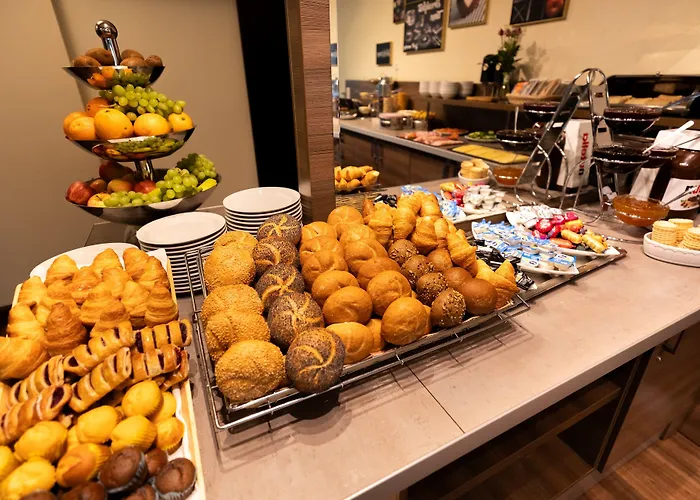 Garner Frankfurt - Palmengarten By Ihg מלון