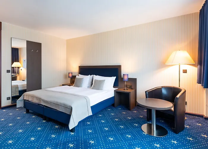 Garner Frankfurt - Palmengarten By Ihg מלון