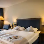 Hotel Garner Frankfurt - Palmengarten By Ihg 4*