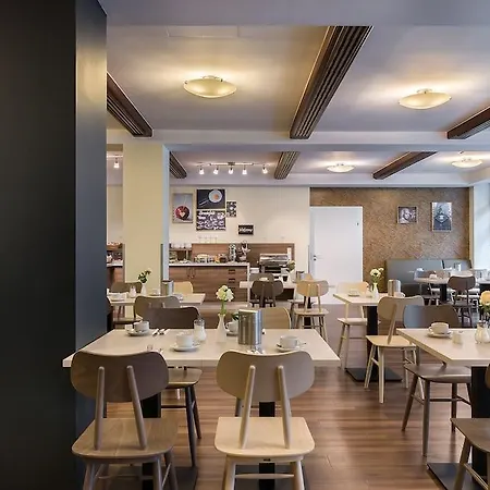 Novum Imperial Frankfurt Messe Hotel 4*
