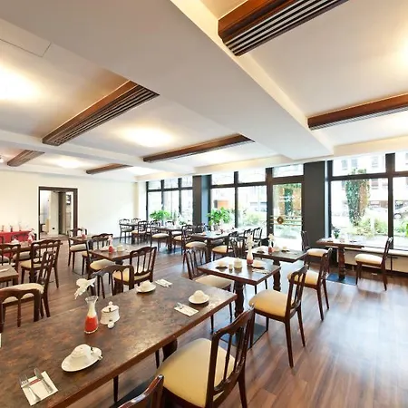 Novum Imperial Frankfurt Messe Hotel