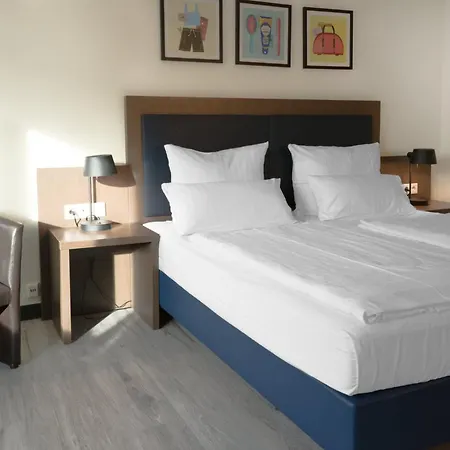 מלון Garner Frankfurt - Palmengarten By Ihg פרנקפורט