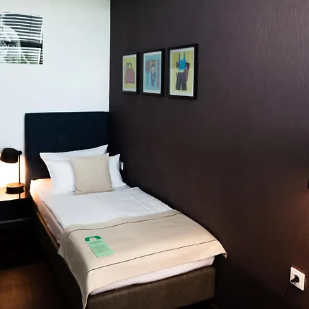 Hotell Garner Frankfurt - Palmengarten By Ihg 4*