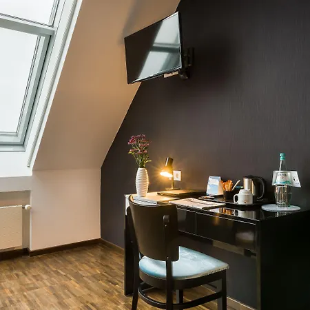 Hotell Garner Frankfurt - Palmengarten By Ihg Frankfurt am Main