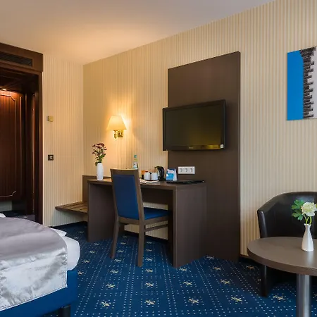 Garner Frankfurt - Palmengarten By Ihg