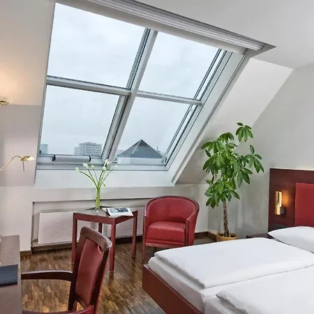 Garner Frankfurt - Palmengarten By Ihg